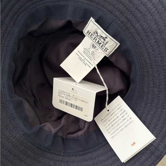 Hermes wool bucket hat - Picture 2 of 2